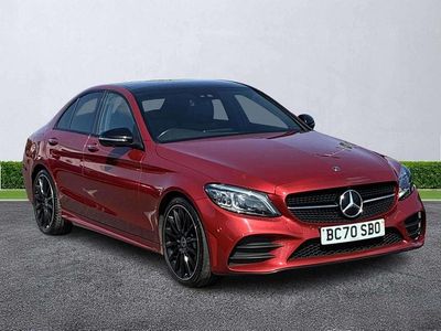 Begagnad Mercedes C220 AMG Line Premium Plus 2021 Röd Sedan