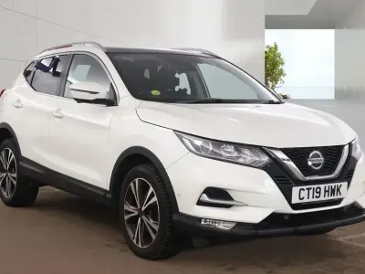 Used Nissan Qashqai N-Connecta 115 HP (84 kW) 2019 White SUV