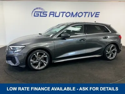 Usado Audi A3 Sportback S-Line 150 CV (110 kW) 2022 Gris Utilitario