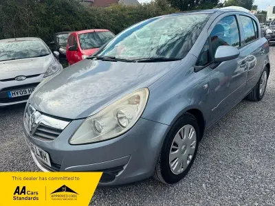 Used Vauxhall Corsa Club 89 HP (65 kW) 2007 Silver Hatchback