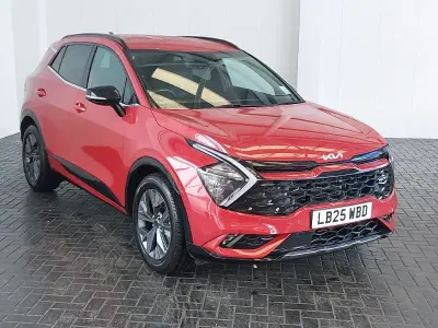 Used Kia Sportage GT-Line 207 HP (152 kW) 2025 Red SUV