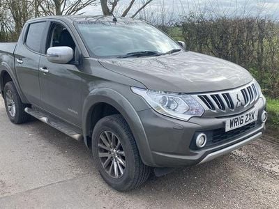 Used Mitsubishi L200 Warrior 2016 Green Pickup