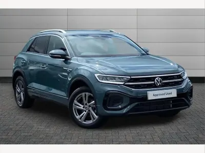 Used VW T-Roc R-line 150 HP (110 kW) 2025 Blue SUV