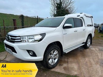 Used Toyota HiLux 150 HP (110 kW) 2019 White Pickup