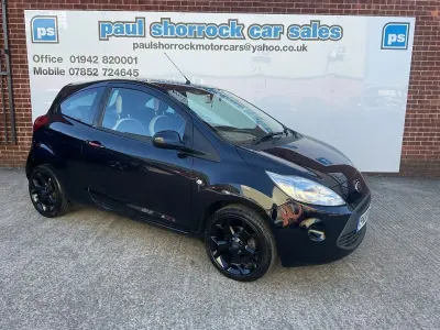 Używany Ford Ka Zetec 69 KM (50 kW) 2015 Czarny Hatchback