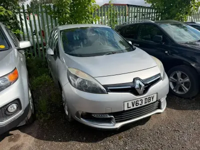 Used Renault Grand Scénic III Dynamique 2013 Silver MPV