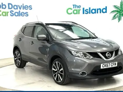 Używany Nissan Qashqai S 110 KM (80 kW) 2017 Szary SUV