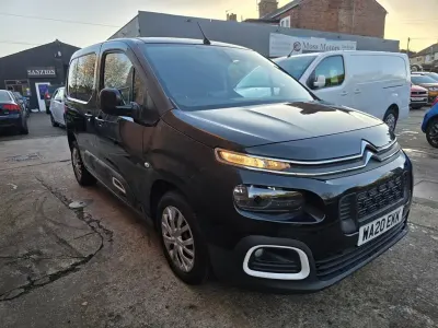 Used Citroën Berlingo Feel 2020 Black MPV