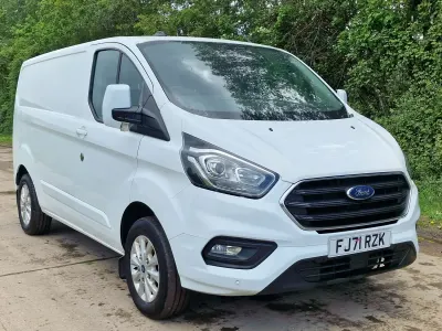 Używany Ford Transit Custom Limited 126 KM (92 kW) 2021 Biały Van