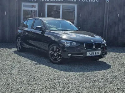 Begagnad BMW 120 Sport Line 184 HK (135 kW) 2014 Svart Halvkombi