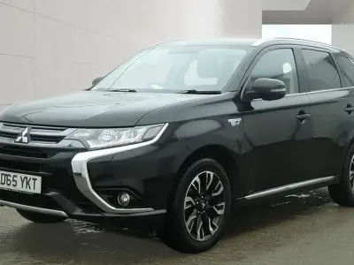 Używany Mitsubishi Outlander P-HEV 2016