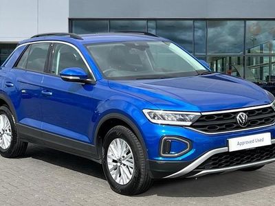 Used VW T-Roc Life 150 HP (110 kW) 2023 Ravenna blue metallic SUV