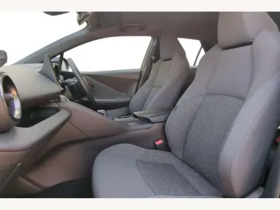 Used Toyota C-HR 140 HP (102 kW) 2025 Grey SUV