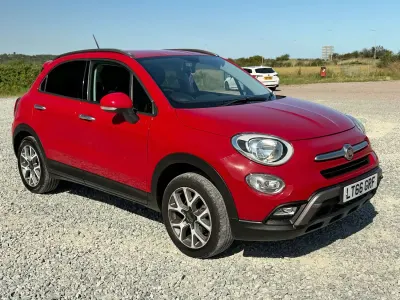 Used Fiat 500X Cross 140 HP (102 kW) 2016 Red SUV