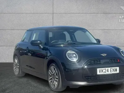 Used Mini Cooper S Hatch 201 HP (147 kW) 2024 Black Hatchback