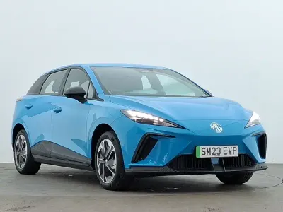 Used MG MG4 EV SE 125 kW (170 HP) 2023 Blue Hatchback