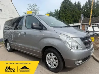 Used Hyundai I800 Style 2011 Silver MPV