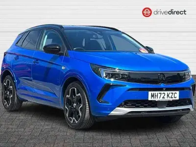 Używany Vauxhall Grandland X Ultimate 130 KM (95 kW) 2023 Niebieski SUV