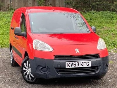 Used Peugeot Partner S 2014 Red