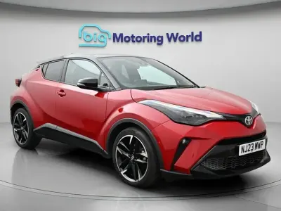 Używany Toyota C-HR Sport 122 KM (89 kW) 2023 Czerwony SUV