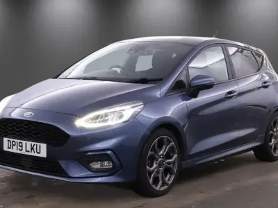 Begagnad Ford Fiesta ST-Line 100 HK (73 kW) 2019 Blå Halvkombi