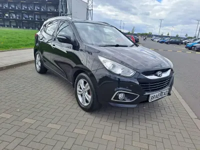 Usado Hyundai ix35 Premium 115 HP (84 kW) 2013 Preto SUV