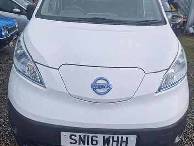 Used Nissan e-NV200 Acenta 80 kW (109 HP) 2016 White MPV