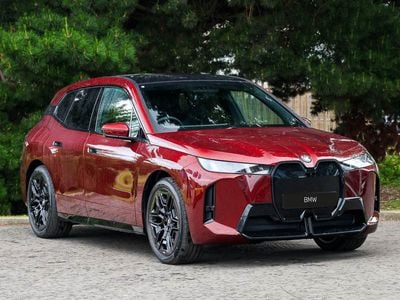 BMW iX