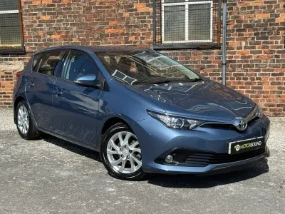 Used Toyota Auris