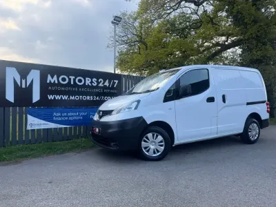Used Nissan NV200 Acenta 90 HP (66 kW) 2018 White MPV
