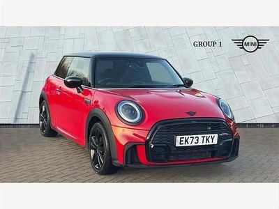 Used Mini Cooper Hatch 136 HP (100 kW) 2024 Red Hatchback