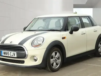 Used Mini ONE Hatch 102 HP (75 kW) 2015 White Hatchback