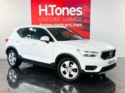 Used Volvo XC40 Momentum 163 HP (119 kW) 2020 White SUV