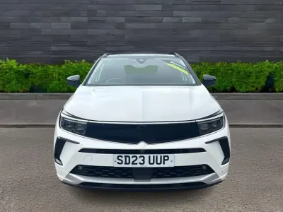 Used Vauxhall Grandland X Ultimate 128 HP (94 kW) 2023 White SUV