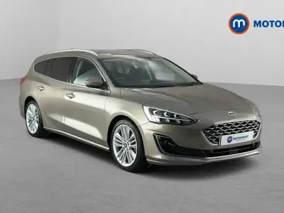 Used Ford Focus Vignale 120 HP (88 kW) 2019 Silver Estate