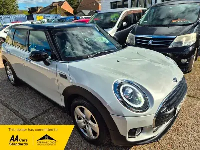 Used Mini Cooper Clubman Classic 136 HP (100 kW) 2019 Silver Estate