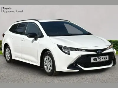 Used Toyota Corolla 138 HP (101 kW) 2025 White