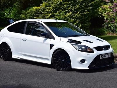 Used Ford Focus RS 393 HP (289 kW) 2010 White Hatchback