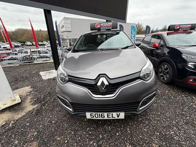 Used Renault Captur Dynamique 90 HP (66 kW) 2016 Grey SUV