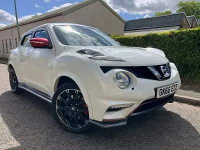 Usado Nissan Juke Nismo RS 214 HP (157 kW) 2016 Branco SUV