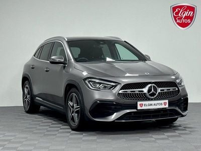 Mercedes GLA220