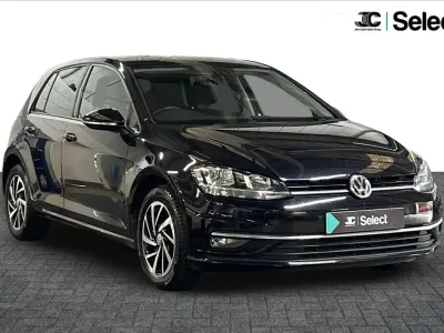 Używany VW Golf VII Match 115 KM (84 kW) 2019 Czarny Hatchback