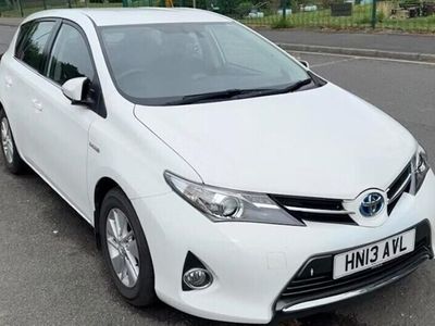 Toyota Auris Hybrid