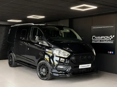 Used Ford Transit Custom Active 170 HP (125 kW) 2021 Black Estate