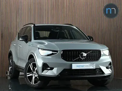 Used Volvo XC40 Plus 163 HP (119 kW) 2023 Grey SUV