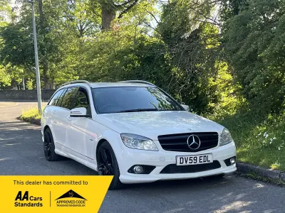 Used Mercedes C180 156 HP (114 kW) 2009 White Estate