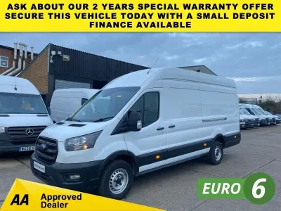 Usado Ford Transit Trend 170 CV (125 kW) 2023 Blanco