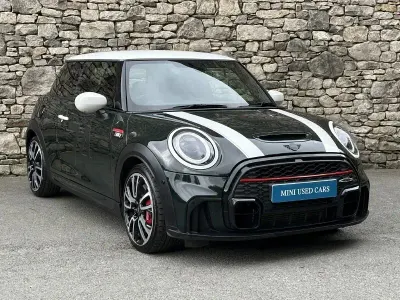 Used Mini John Cooper Works Hatch 228 HP (167 kW) 2022 Green Hatchback