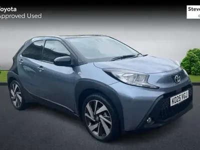 Used Toyota Aygo X 72 HP (52 kW) 2025 Grey SUV