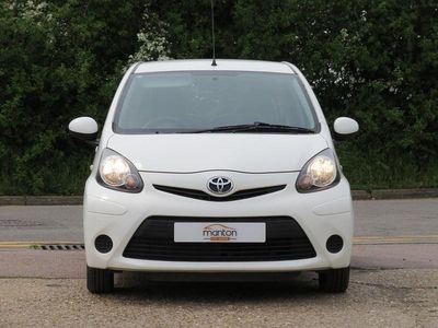 Begagnad Toyota Aygo 68 HK (50 kW) 2013 Halvkombi